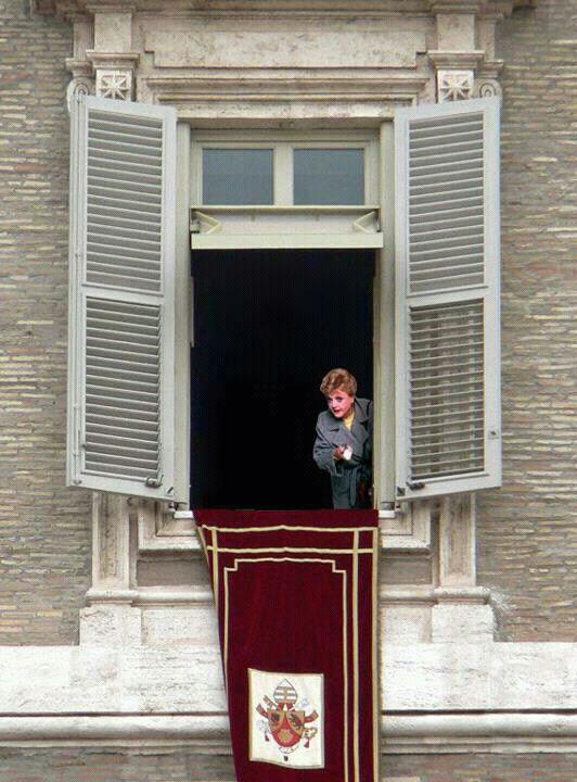 Pope Balcony Jessica Fletcher
