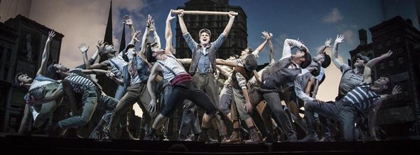 Newsies-Ensamble