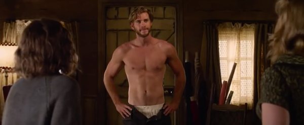 The-Dressmaker-Liam-Hemsworth