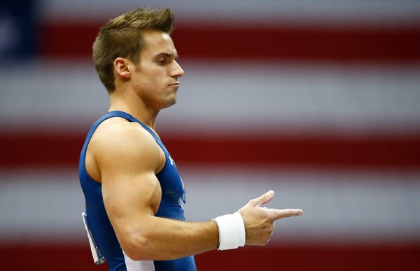 Samuel-Mikulak-02
