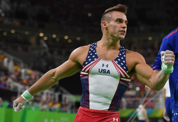 Samuel-Mikulak-07