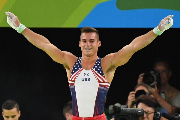 Samuel-Mikulak-08